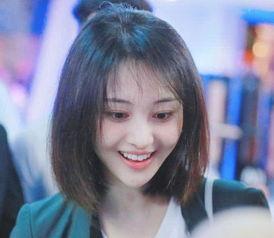 依依吃瓜霍新,揭秘娱乐圈的甜蜜与争议